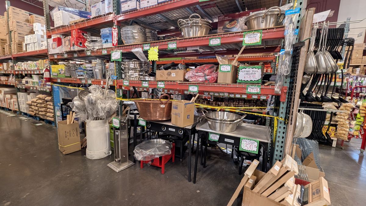 Aisle and supplies inside Central Cash & Carry, photo 30